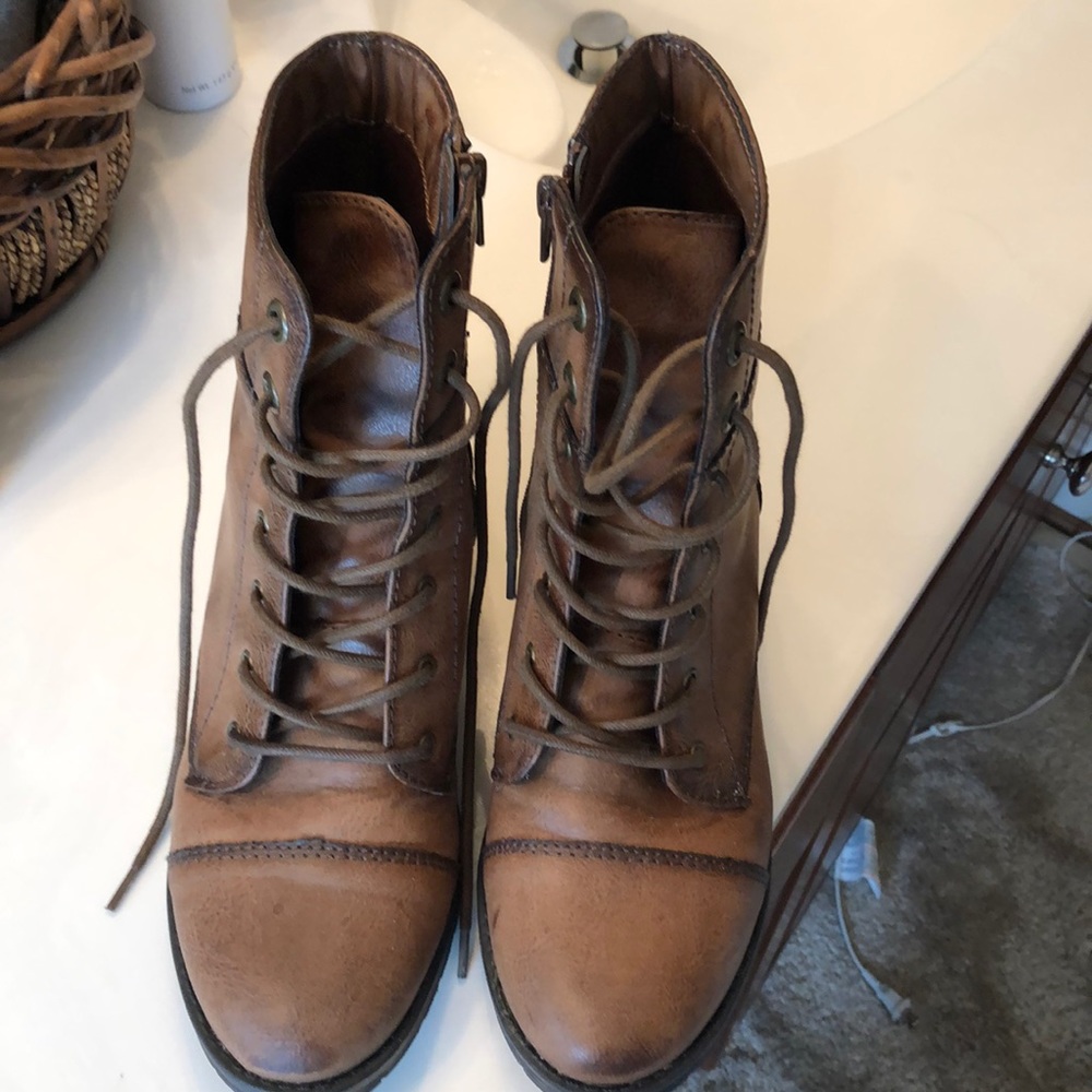 Women’s ankle boots